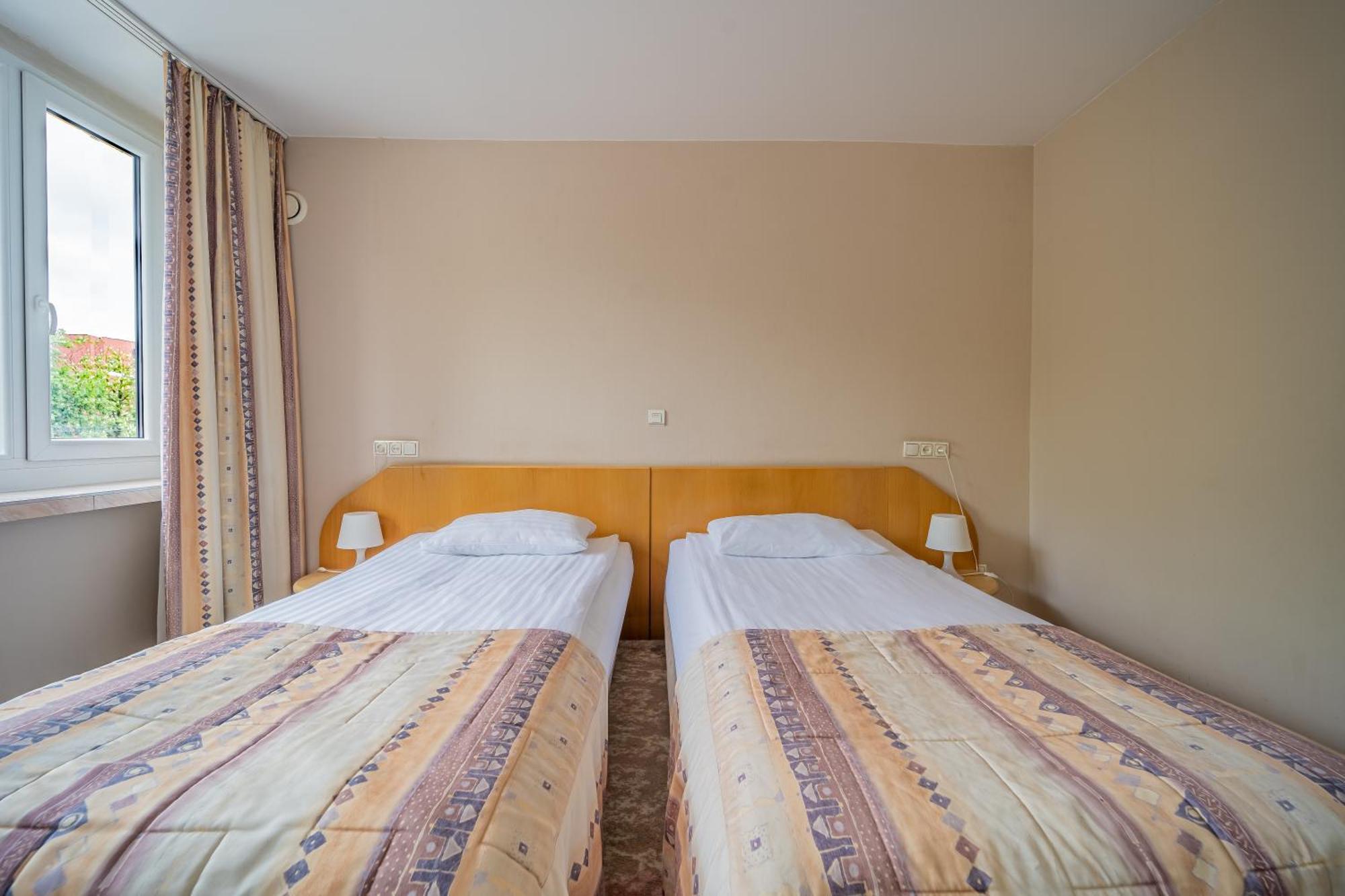 Hotel Mazowiecki Lodz Dış mekan fotoğraf